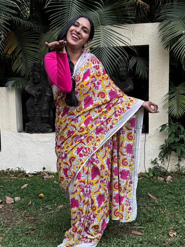 Pure Cotton Floral print Saree Main Image