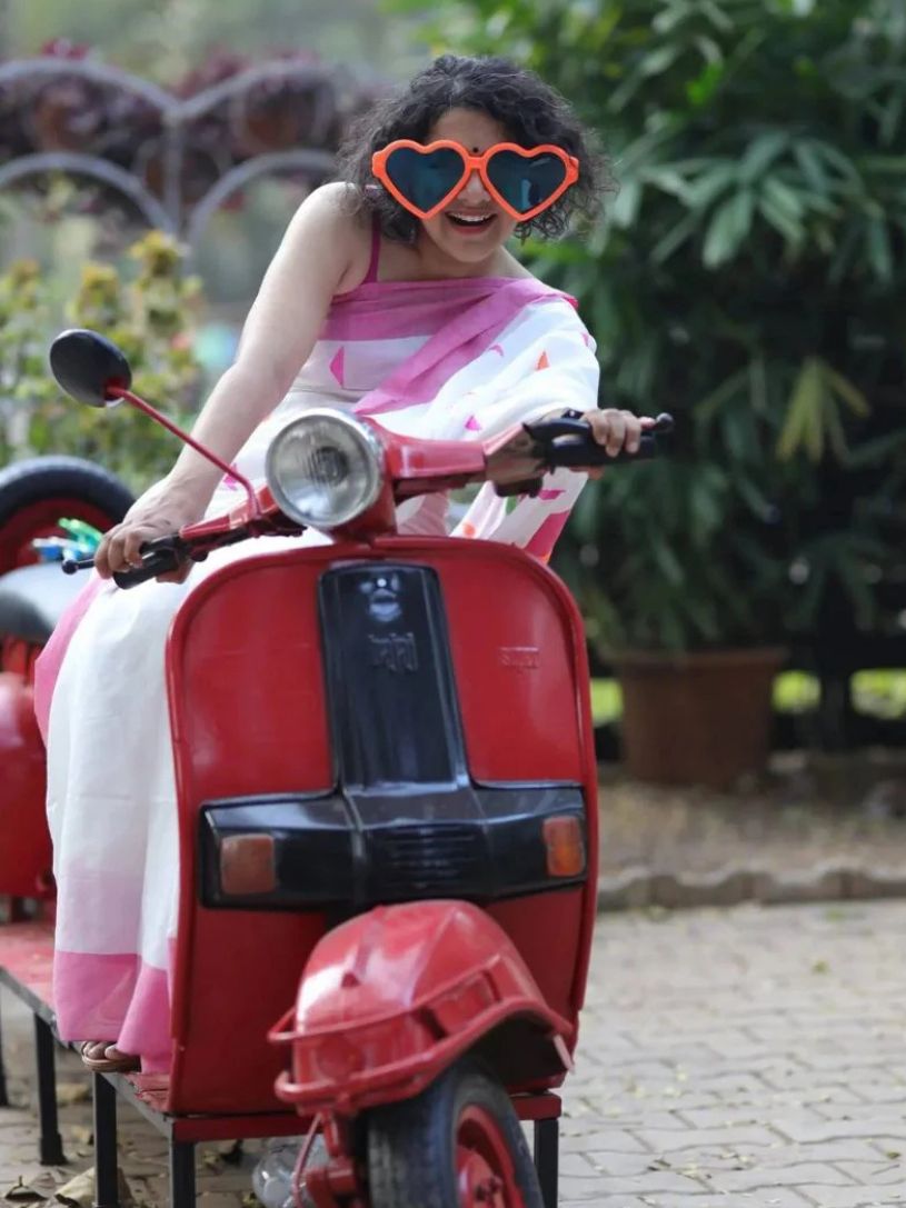 White Soft Cotton Barfi Butta Saree