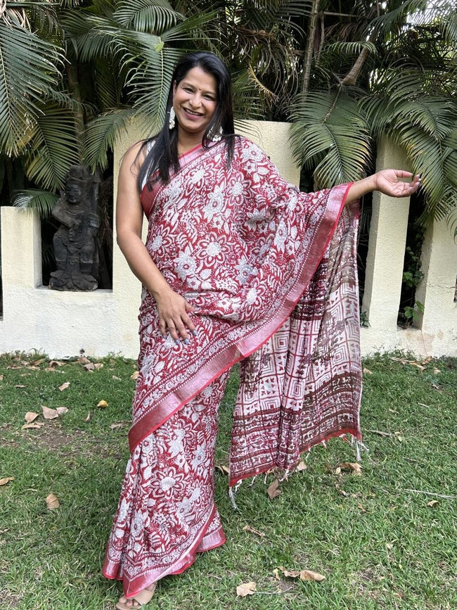 Red and white Pure Cotton Formal Print Saree Hover Image