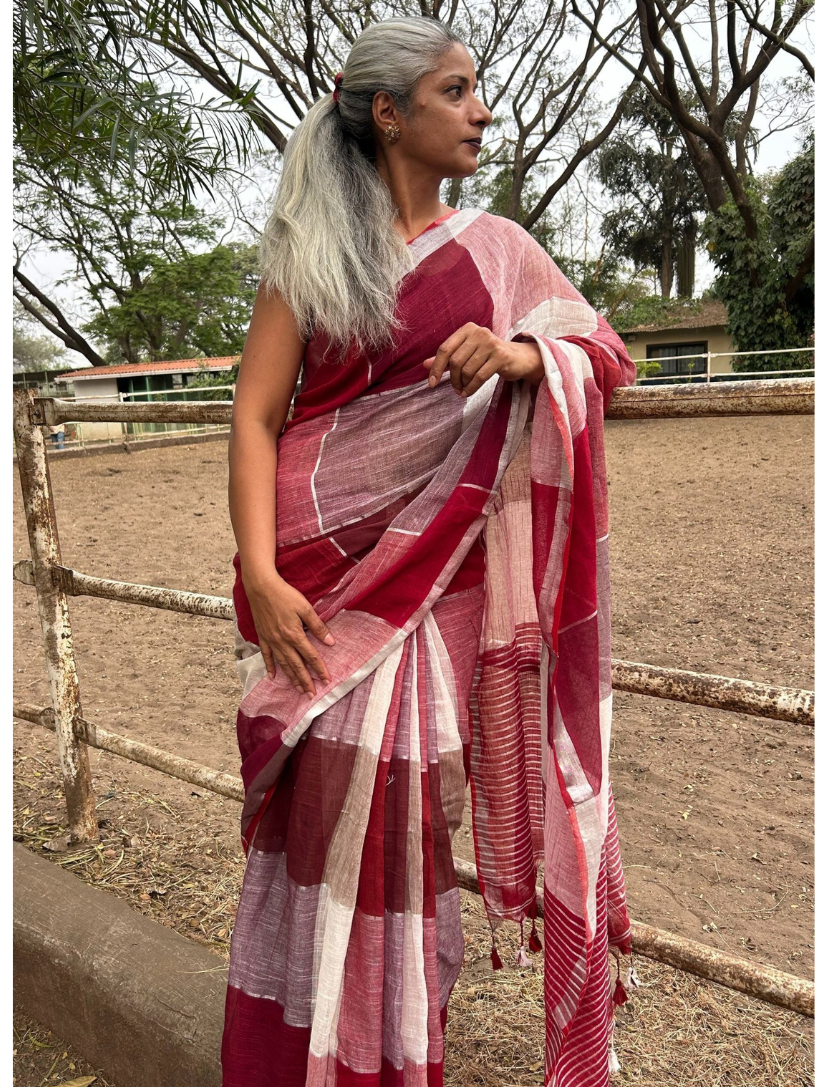 Red and Pink Multicolor Pure Linen Saree