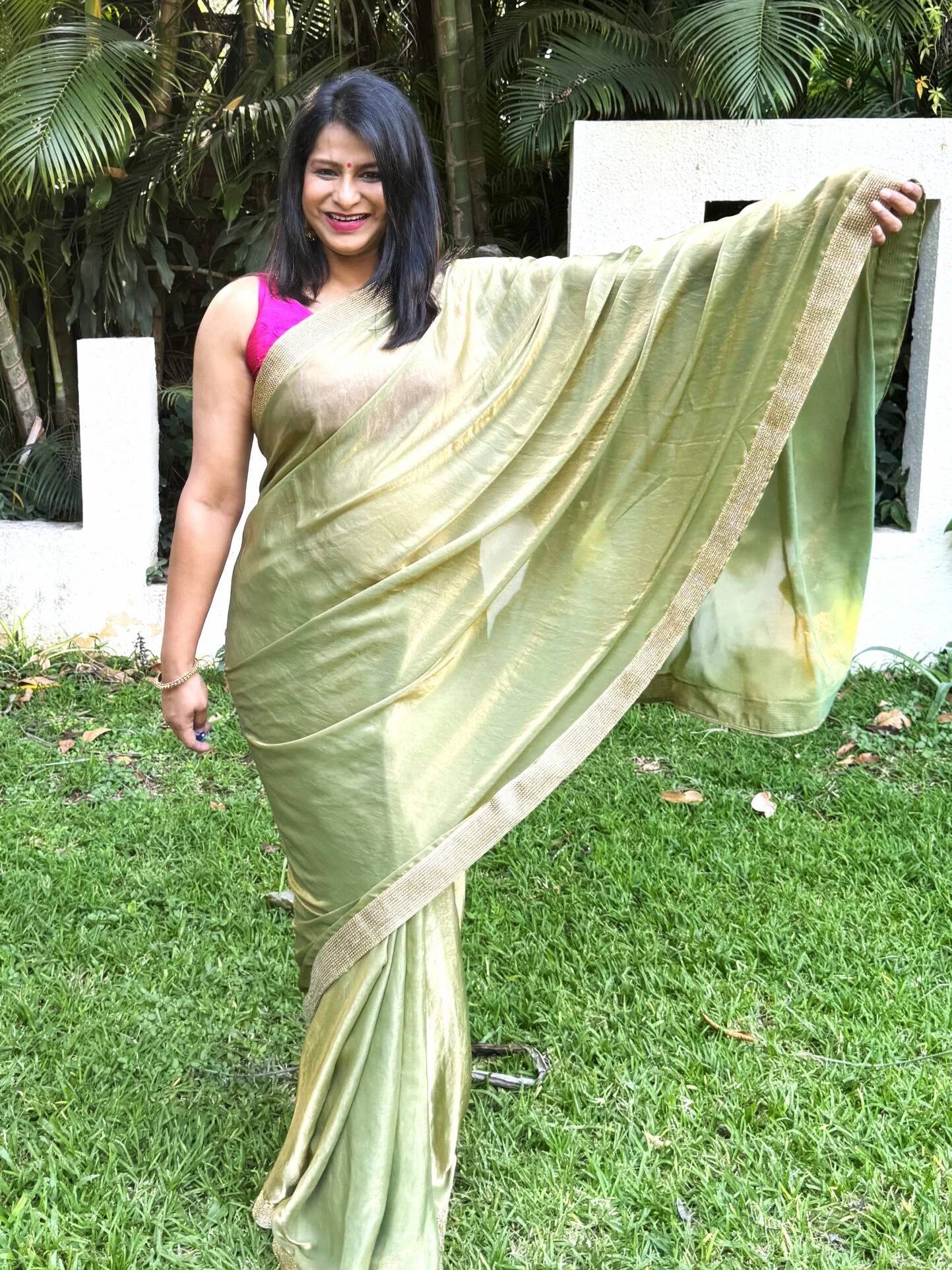 Green Shimmer Tissue Silk Saree