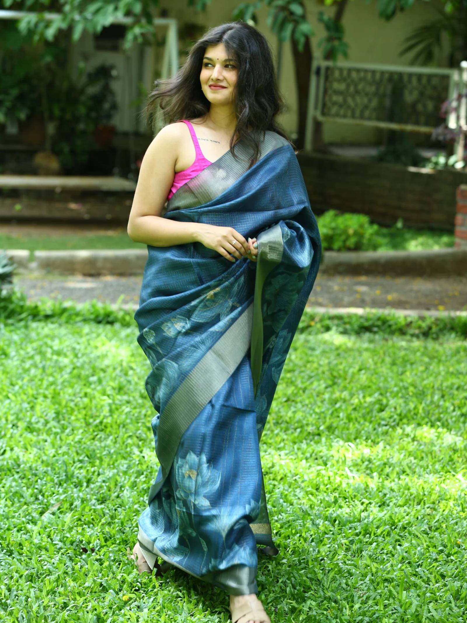 Dark Cyan Blue Soft Tussar Silk Saree With Checkered Floral Print