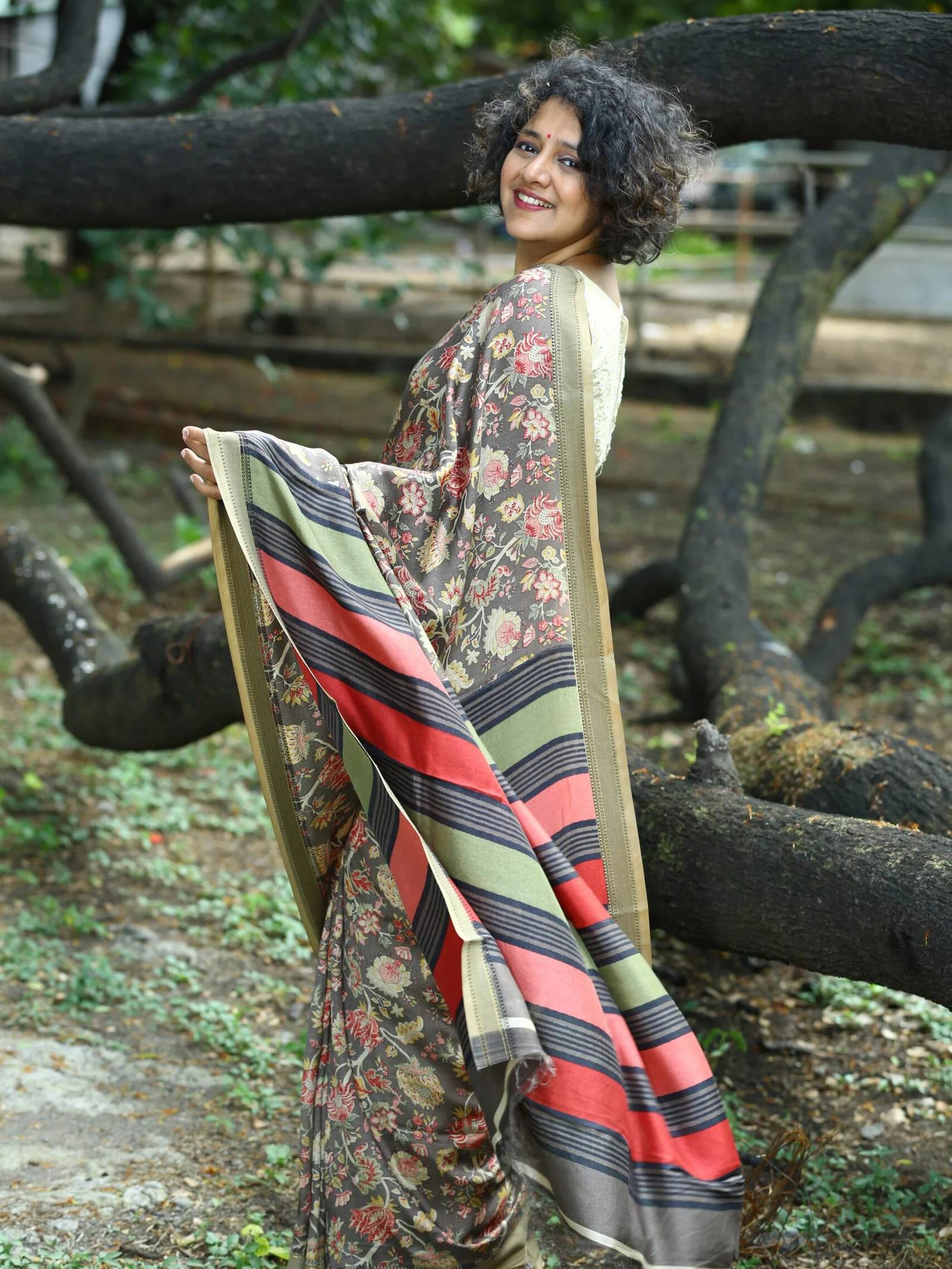 Pure Pashmina Silk Saree - Multi-Coloured Florals